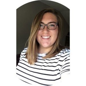 Meet your Posher, Abby